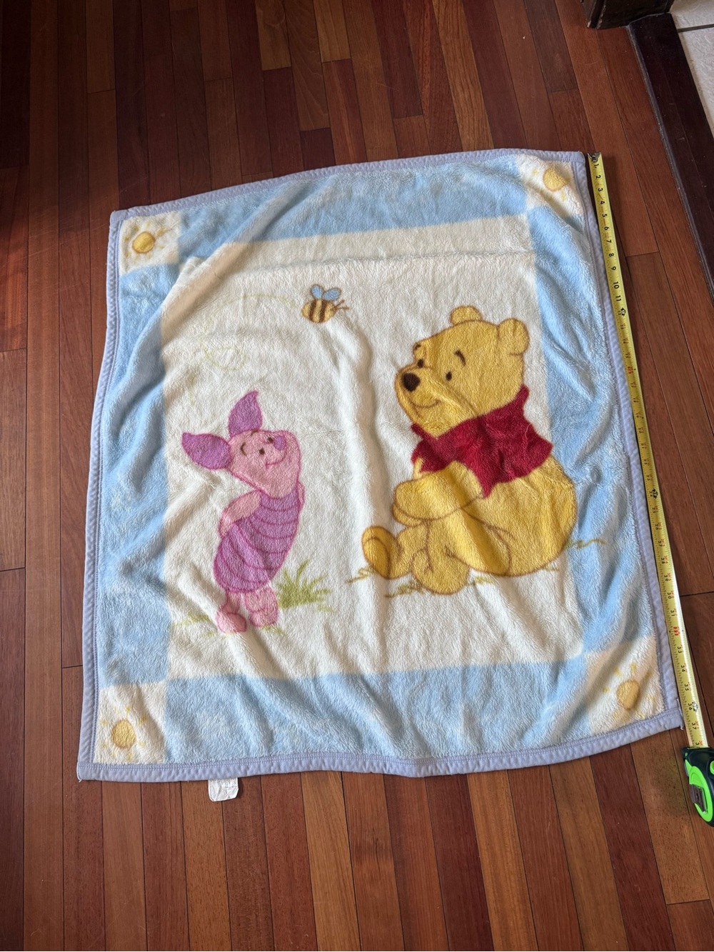Disney Winnie the Pooh Bear Piglet Bee Soft Throw Blanket Bedding Sears Vintage